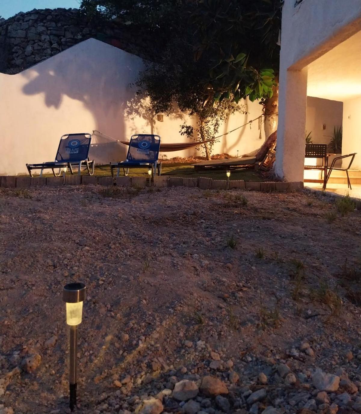 Bibliotheque Vintage Studio & Easy Garden Heraklion  Luaran gambar
